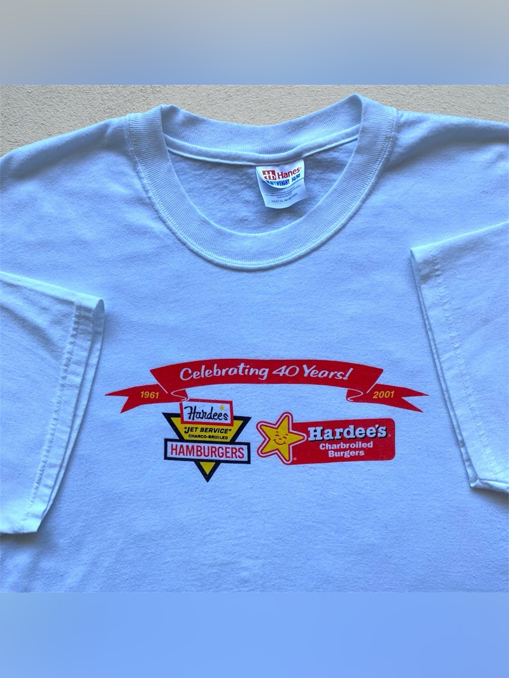 Vintage 2001 Hardee’s Hamburgers 40 Year Tee Shirt Carls Jr
